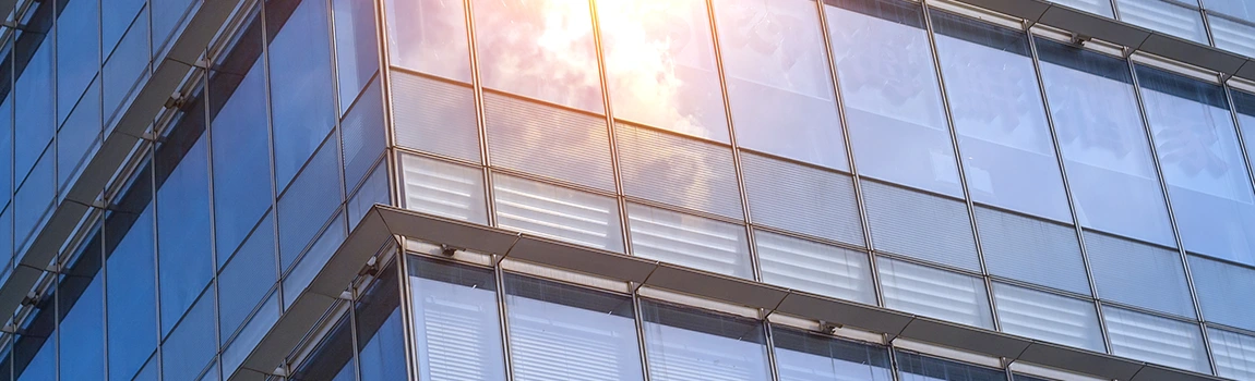 UV-Resistant Glass Experts&nbsp;in Warrington, FL